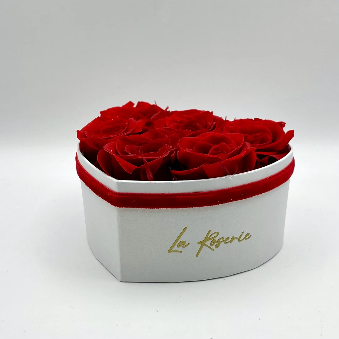 6 mini örökrózsa szív dobozban