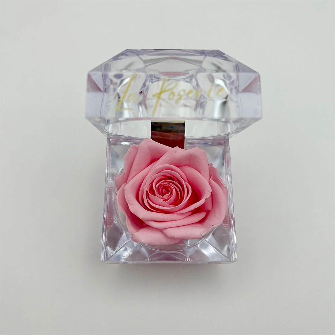 illatos örökrózsa doboz