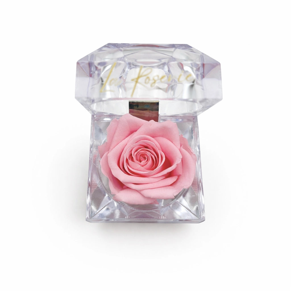 illatos örökrózsa doboz