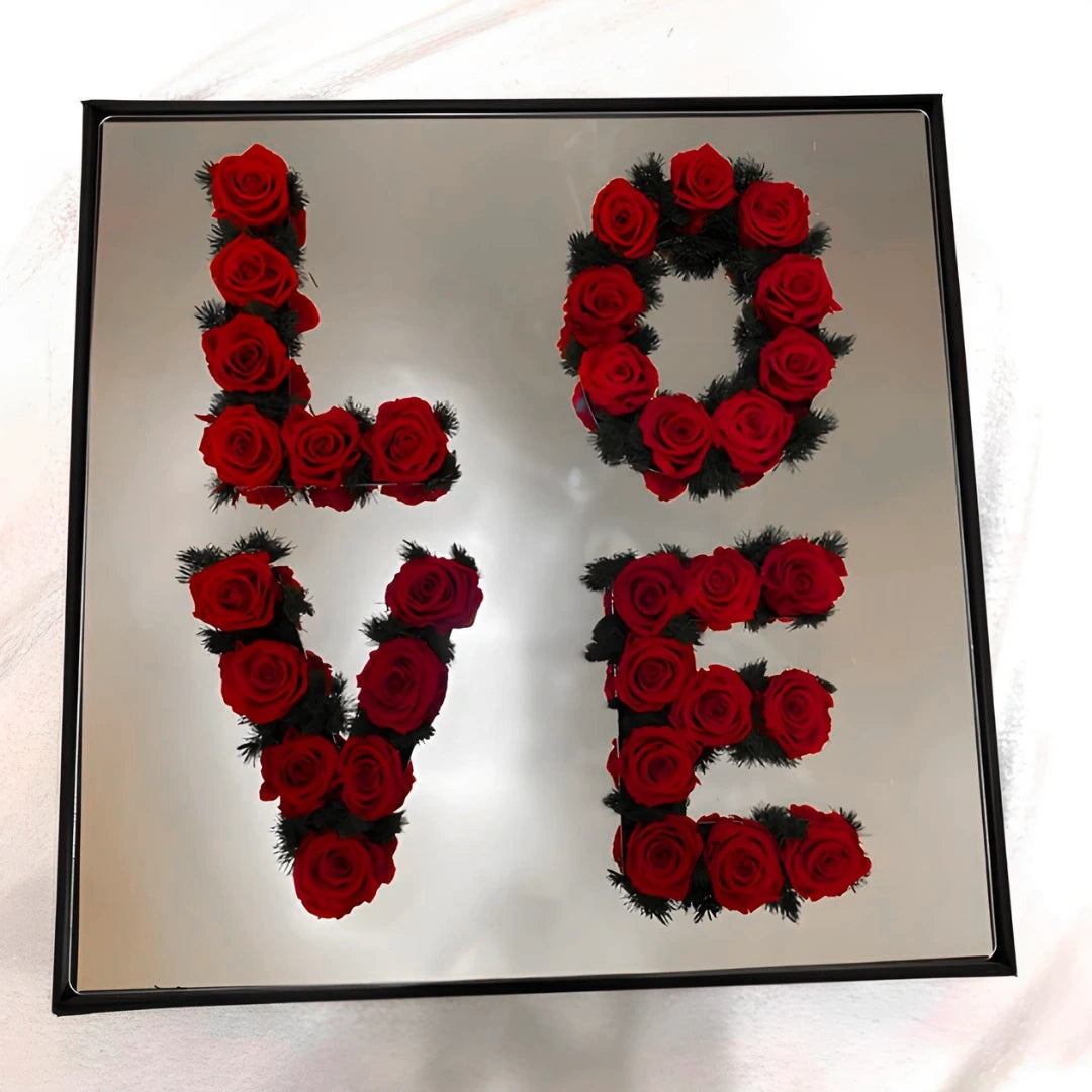 "LOVE" örökrózsa