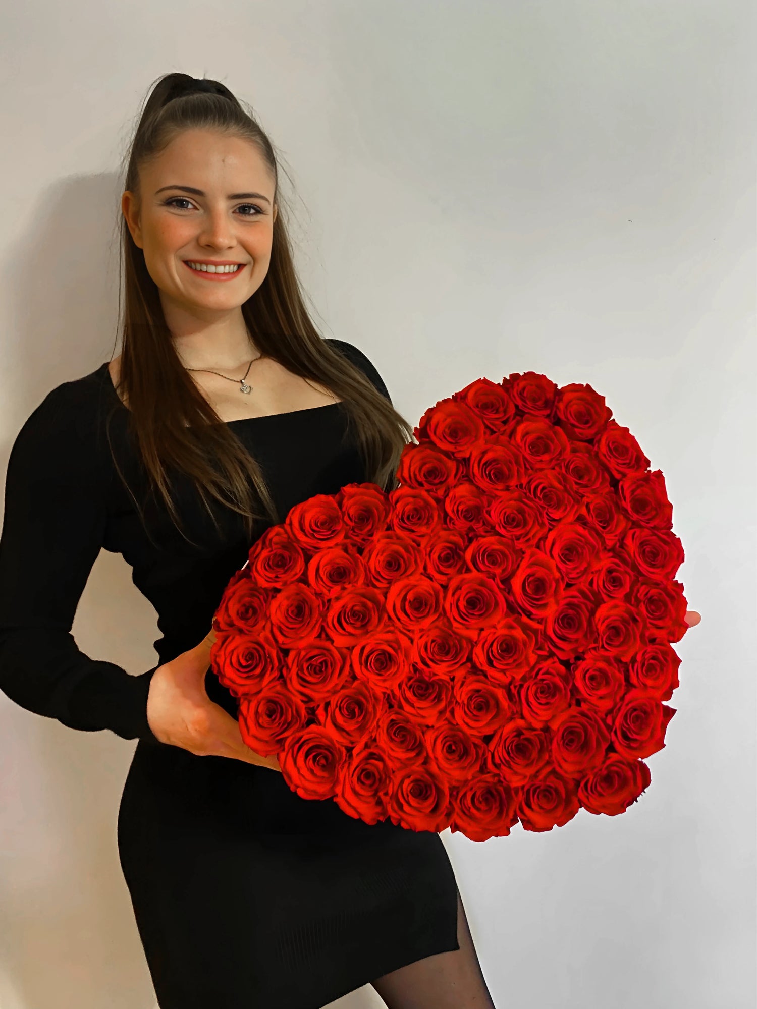 egyedi örök rózsabox - szív alak óriás