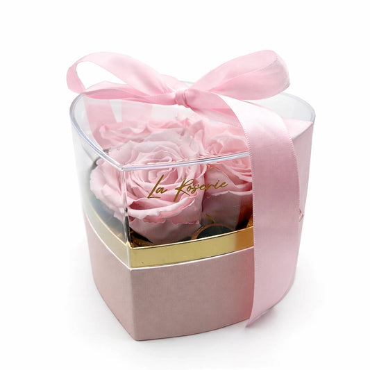 rózsaszín örök rózsa szív alakú dobozban
