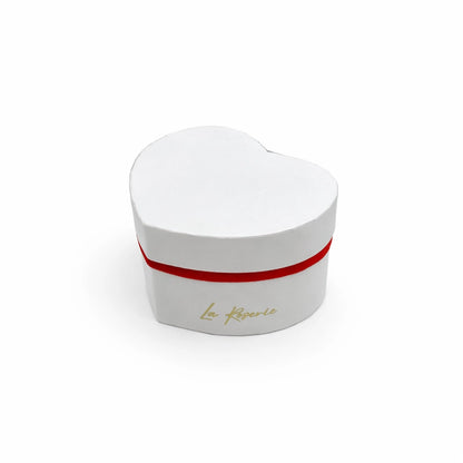 szív örök rózsa kalapdobozban